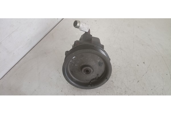 Recambio de bomba direccion para ford transit 2.4 diesel referencia OEM IAM HBDLW YC1E3A733AB J06SA