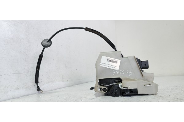 Recambio de cerradura puerta delantera derecha para volkswagen passat berlina (3b3) comfortline referencia OEM IAM   