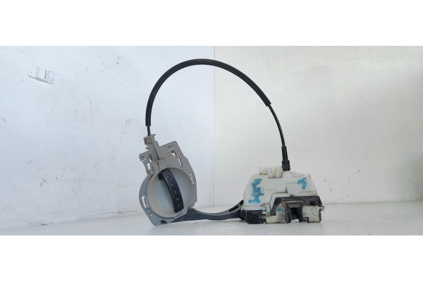 Recambio de cerradura puerta trasera izquierda para citroen c3 1.4 hdi audace referencia OEM IAM   