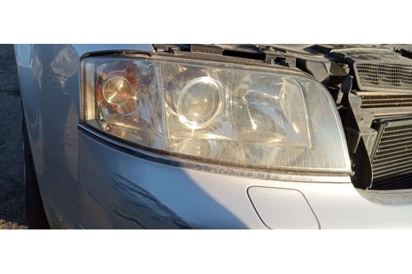 Recambio de faro derecho para audi a6 avant (4b5) 2.5 tdi referencia OEM IAM   