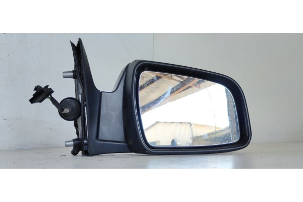 Recambio de retrovisor derecho para opel zafira b edition ´´111 jahre´´ referencia OEM IAM   