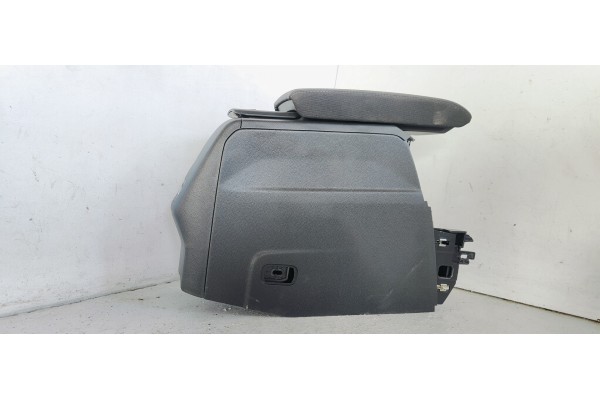 Recambio de apoyabrazos central para peugeot 208 (p2) 1.2i turbo 100 fap referencia OEM IAM   