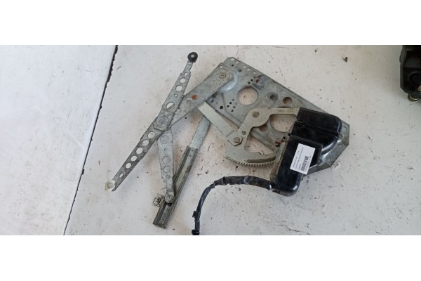 Recambio de elevalunas trasero derecho para saab 900 2.0 cat referencia OEM IAM 8598260  
