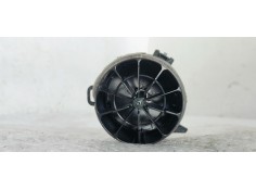 Recambio de rejilla aireadora para toyota yaris 1.5 i 112 referencia OEM IAM 5556862280  