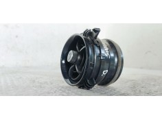 Recambio de rejilla aireadora para toyota yaris 1.5 i 112 referencia OEM IAM 5556862280  