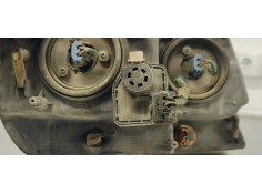 Recambio de faro izquierdo para jeep gr.cherokee (wj/wg) 3.1 td limited referencia OEM IAM   