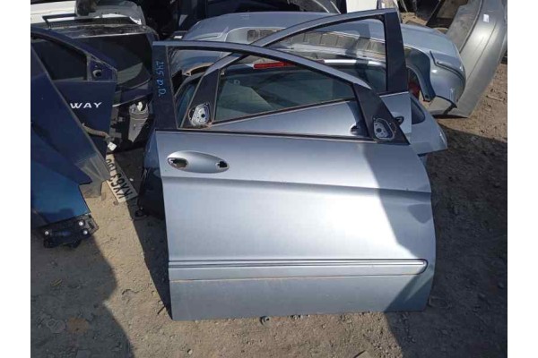 Recambio de puerta delantera derecha para mercedes-benz clase b (w245) 1.7i 115 [170] referencia OEM IAM   
