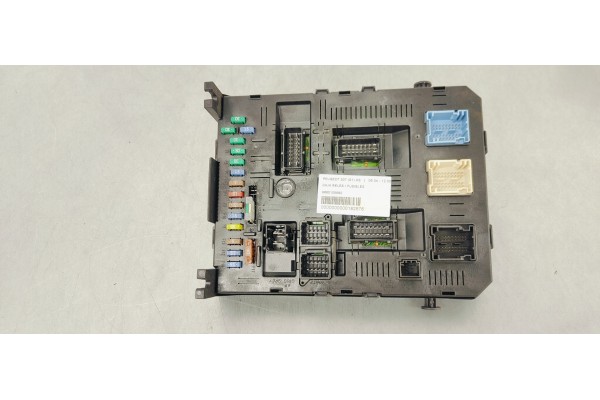Recambio de caja reles / fusibles para peugeot 307 (s1) xs referencia OEM IAM 9660105980  