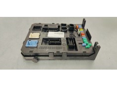 Recambio de caja reles / fusibles para peugeot 307 (s1) xs referencia OEM IAM 9660105980  