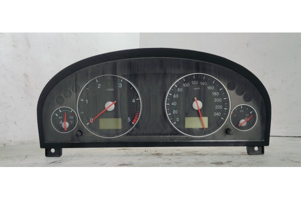 Recambio de cuadro instrumentos para ford mondeo berlina (ge) titanium (d) referencia OEM IAM 3S7F10841  