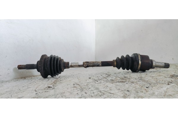 Recambio de transmision delantera izquierda para peugeot 206 berlina look referencia OEM IAM 9670634880  