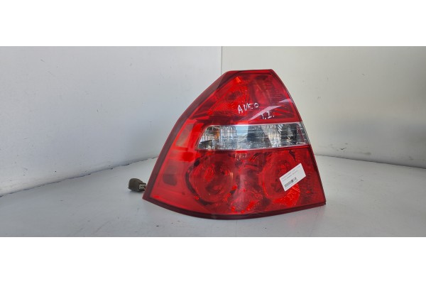 Recambio de piloto trasero izquierdo para chevrolet aveo 1.2 cat referencia OEM IAM   