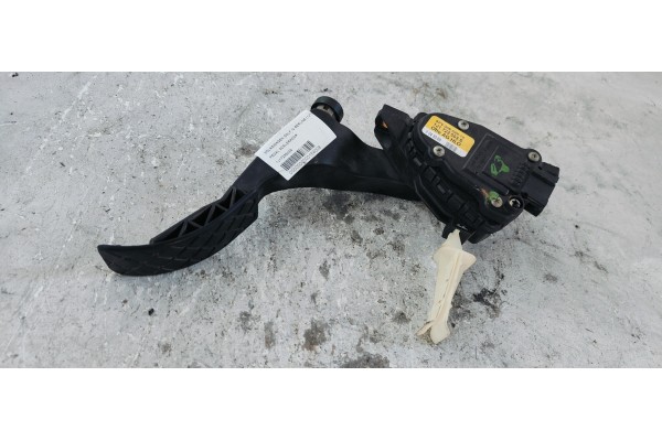 Recambio de pedal acelerador para volkswagen golf iv berlina (1j1) conceptline referencia OEM IAM 1J1723503S  
