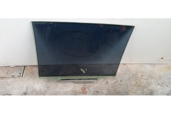 Recambio de luna trasera derecha para toyota rav 4 (a3) 2.2 turbodiesel cat referencia OEM IAM   