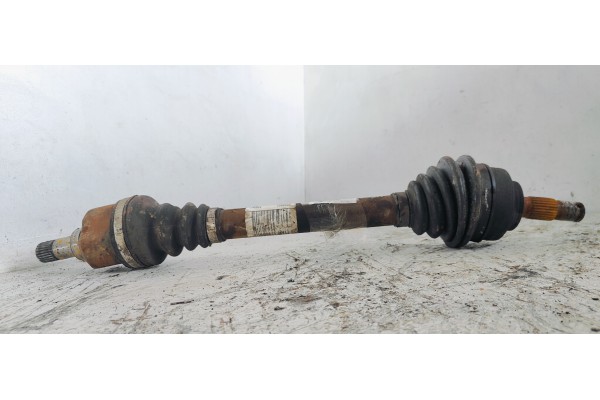 Recambio de transmision delantera izquierda para peugeot 5008 1.6 hdi 110 fap referencia OEM IAM 9661107380  