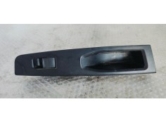 Recambio de mando elevalunas trasero derecho para toyota yaris 1.5 i 112 referencia OEM IAM 742710D400  