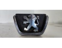 Recambio de rejilla delantera para peugeot 206 berlina 2.0 16v cat referencia OEM IAM 9628688677  