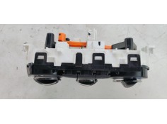 Recambio de mando calefaccion / aire acondicionado para peugeot 208 tech edition referencia OEM IAM 96722483ZD  