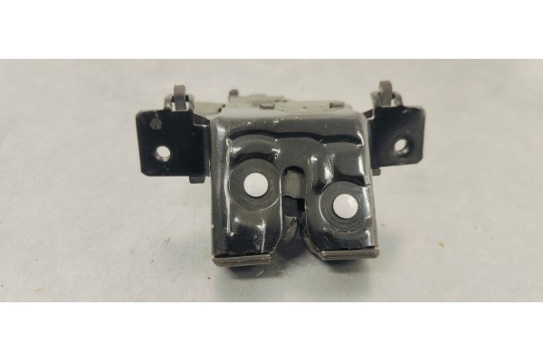 Recambio de cerradura maletero / porton para toyota yaris 1.0 i 68 referencia OEM IAM   