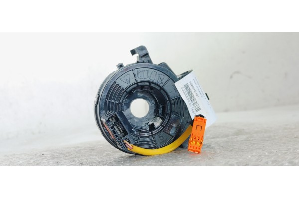 Recambio de anillo airbag para toyota yaris 1.5 i 112 referencia OEM IAM 0D25075L451  