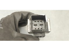 Recambio de caja precalentamiento para renault captur 1.5 dci 90 fap referencia OEM IAM 110678071R  