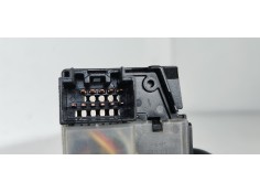 Recambio de mando limpia para mazda 3 berlina (bk) 2.0 diesel cat referencia OEM IAM 17D682  