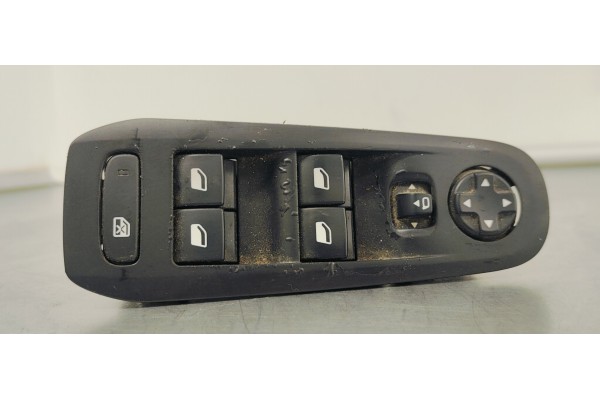 Recambio de mando elevalunas delantero izquierdo para peugeot 308 1.5 hdi 130 fap referencia OEM IAM 98248414ZD  