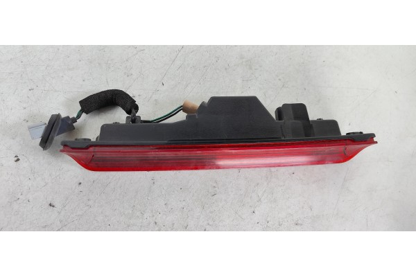Recambio de luz central de freno para honda fr-v (be) 2.2 ctdi referencia OEM IAM 28622539  
