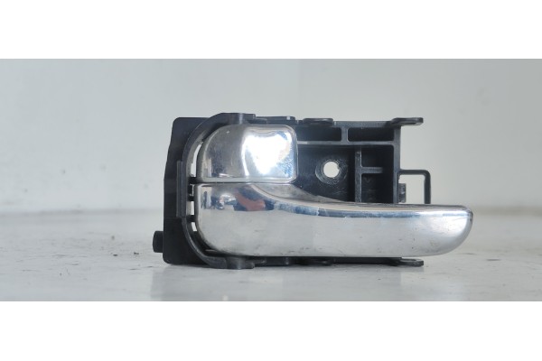 Recambio de maneta interior trasera izquierda para nissan almera (n16/e) comfort referencia OEM IAM   
