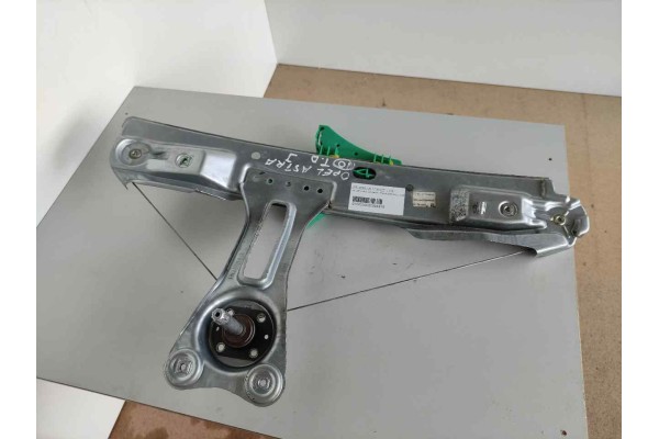 Recambio de elevalunas trasero derecho para opel astra j lim. 1.7 16v cdti referencia OEM IAM   