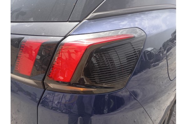 Recambio de piloto trasero derecho para peugeot 3008 allure pack referencia OEM IAM   