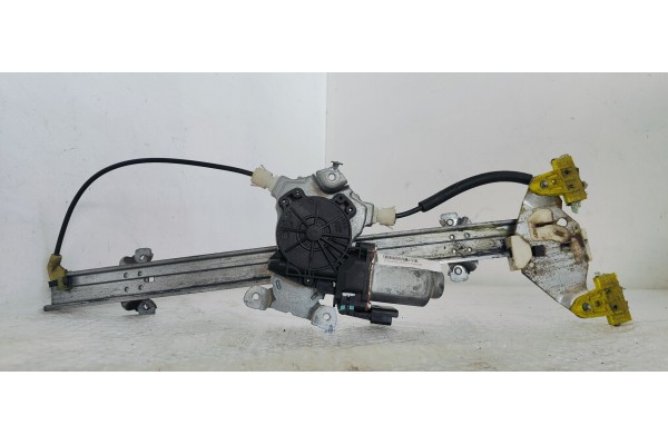 Recambio de elevalunas delantero izquierdo para nissan note (e11e) 1.5dci 90 fap referencia OEM IAM 400925B  