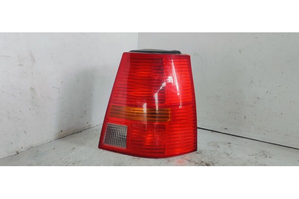 Recambio de piloto trasero derecho para volkswagen golf iv variant (1j5) 1.6 i 100 referencia OEM IAM 1J9945258A  