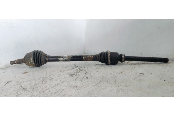 Recambio de transmision delantera derecha para citroen c4 picasso 1.6hdi 120 fap referencia OEM IAM 9677570880  