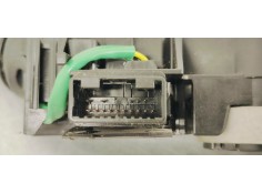 Recambio de mando multifuncion para toyota yaris 1.0 i 68 referencia OEM IAM 173832  