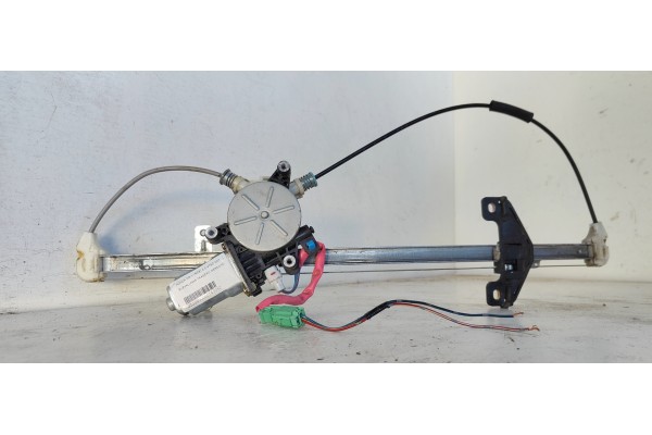 Recambio de elevalunas trasero derecho para honda cr-v (rd8) 2.0 vtec cat referencia OEM IAM   