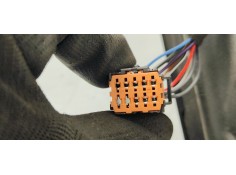 Recambio de retrovisor derecho para peugeot 3008 1.5hdi 130 fap referencia OEM IAM E20415163  