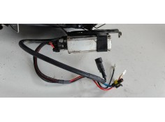 Recambio de faro izquierdo para audi a8 (d2) 4.2 v8 32v referencia OEM IAM 0301047201  