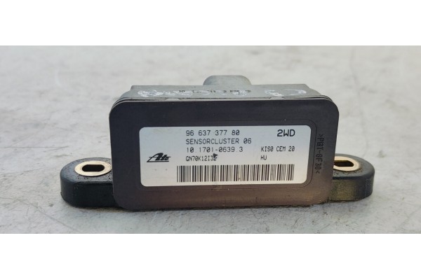 Recambio de sensor para citroen c3 picasso exclusive referencia OEM IAM 9663737780  