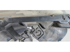 Recambio de faro derecho para renault megane ii berlina 5p 1.5 dci diesel referencia OEM IAM 8200412742F  