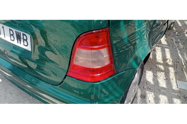 Recambio de piloto trasero derecho para mercedes-benz clase a (w168) 1.6 cat referencia OEM IAM 1688200664  