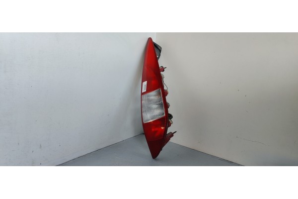 Recambio de piloto trasero derecho para ford mondeo turnier (ge) 2.0 tdci cat referencia OEM IAM   