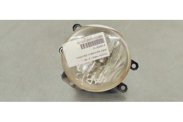 Recambio de faro antiniebla izquierdo para toyota yaris 1.0 i 68 referencia OEM IAM 8122002110  