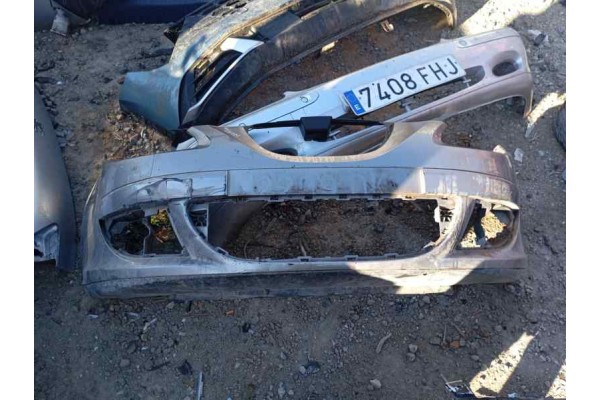 Recambio de paragolpes delantero para seat leon (1p1) referencia OEM IAM   