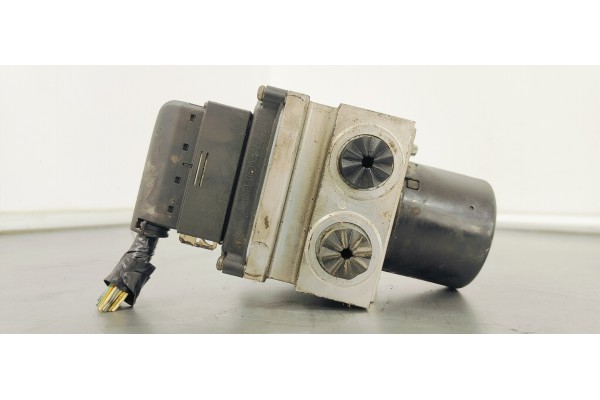 Recambio de abs para peugeot 407 st sport referencia OEM IAM 9651857880  