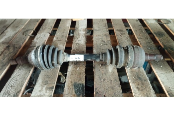 Recambio de transmision delantera izquierda para opel vectra c berlina 1.9 cdti referencia OEM IAM 13166588  