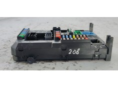 Recambio de caja reles / fusibles para peugeot 208 allure referencia OEM IAM 9807531680  