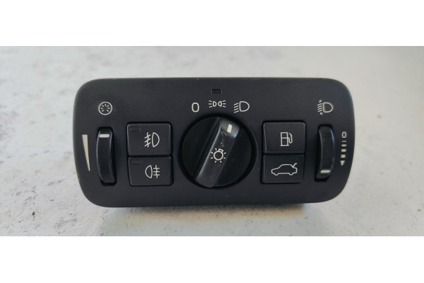 Recambio de mando luces para volvo xc60 2.4 d referencia OEM IAM 30739415  