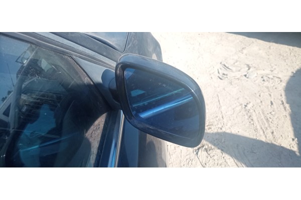 Recambio de retrovisor derecho para audi a8 (d2) 4.2 v8 32v referencia OEM IAM   