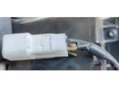 Recambio de pomo palanca cambio para toyota avensis berlina (t25) 2.0 executive berlina (5-ptas.) referencia OEM IAM   